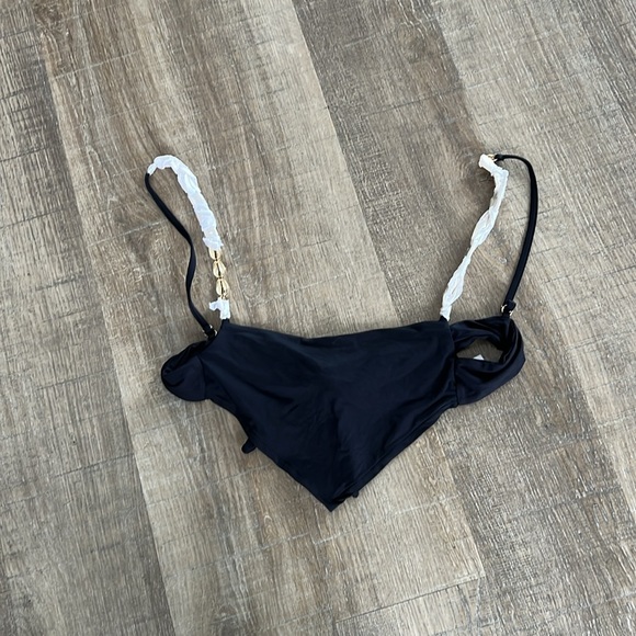 WeWoreWhat Bandana Bikini Top in Black Brand New - Picture 6 of 8
